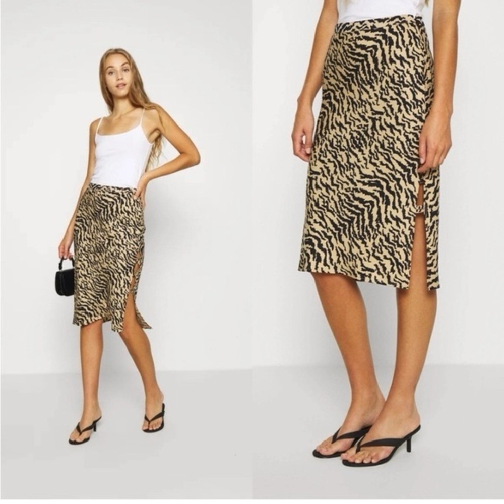 Good American Black and Tan Zebra Midi Skirt